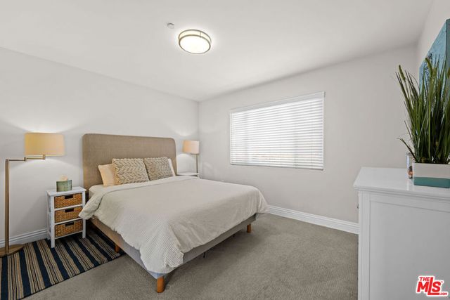 3000 Grand Canal, Venice, CA 90291