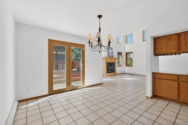 2 Toltec Road, Santa Fe, NM 87505