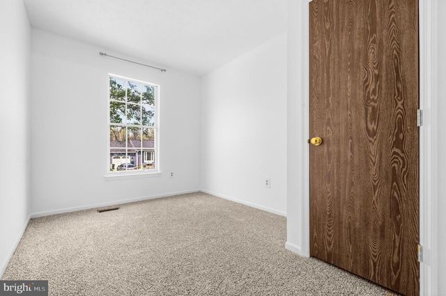 7 BRIARLEAF CT, Baltimore, MD 21228