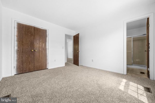 7 BRIARLEAF CT, Baltimore, MD 21228