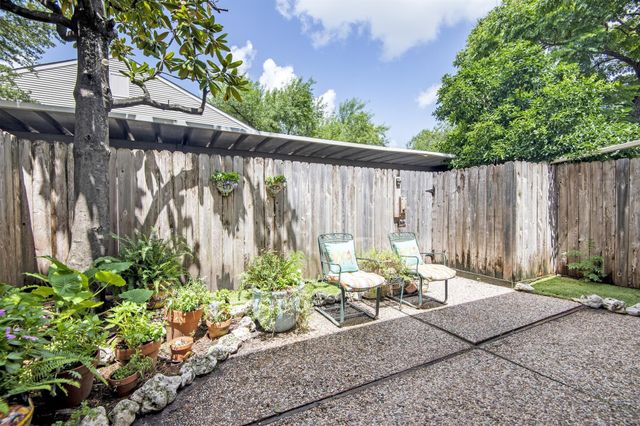 12941 Trail Hollow Drive, Houston, TX 77079