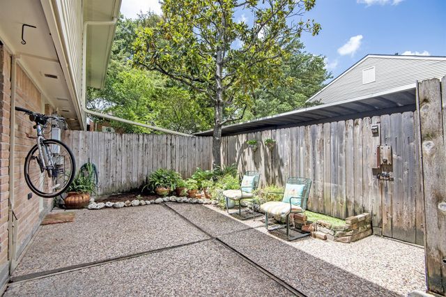 12941 Trail Hollow Drive, Houston, TX 77079