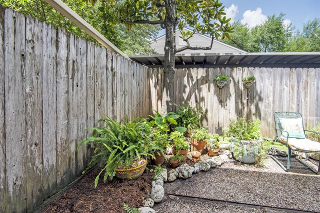12941 Trail Hollow Drive, Houston, TX 77079
