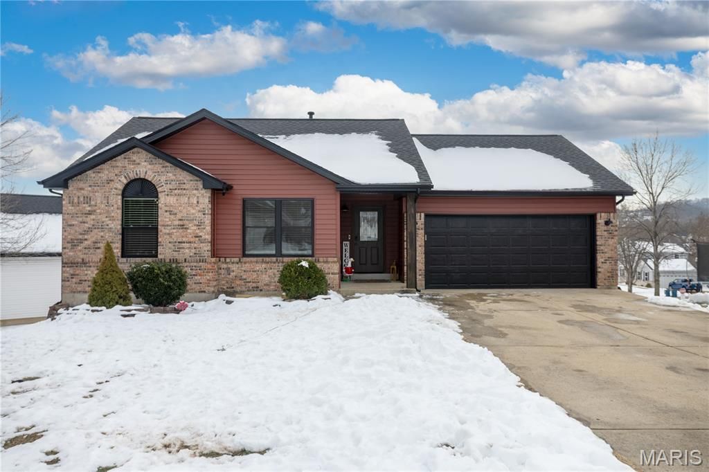 5300 Ambrose Crossing, Imperial, MO 63052