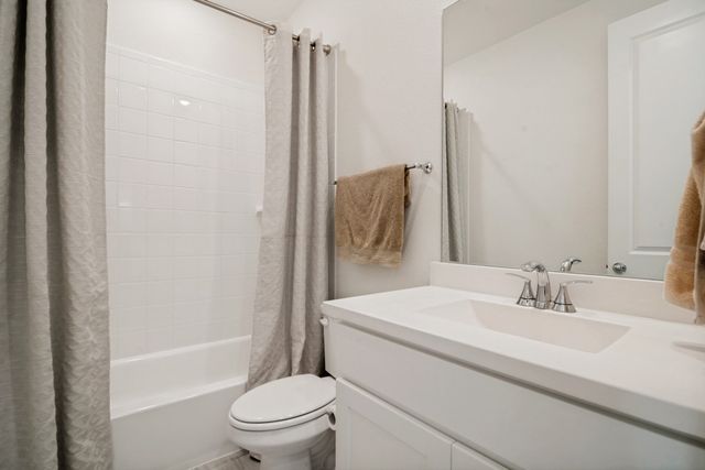 1046 Bearing Street, Royse City, TX 75189
