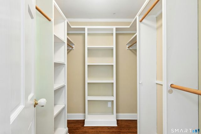 14 Down River Road, New Canaan, CT 06840
