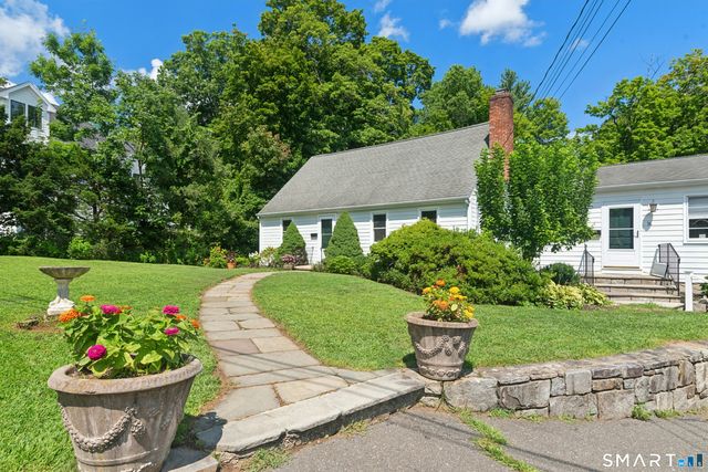 14 Down River Road, New Canaan, CT 06840