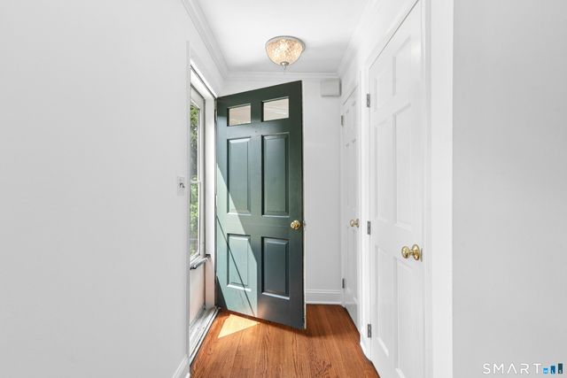 14 Down River Road, New Canaan, CT 06840