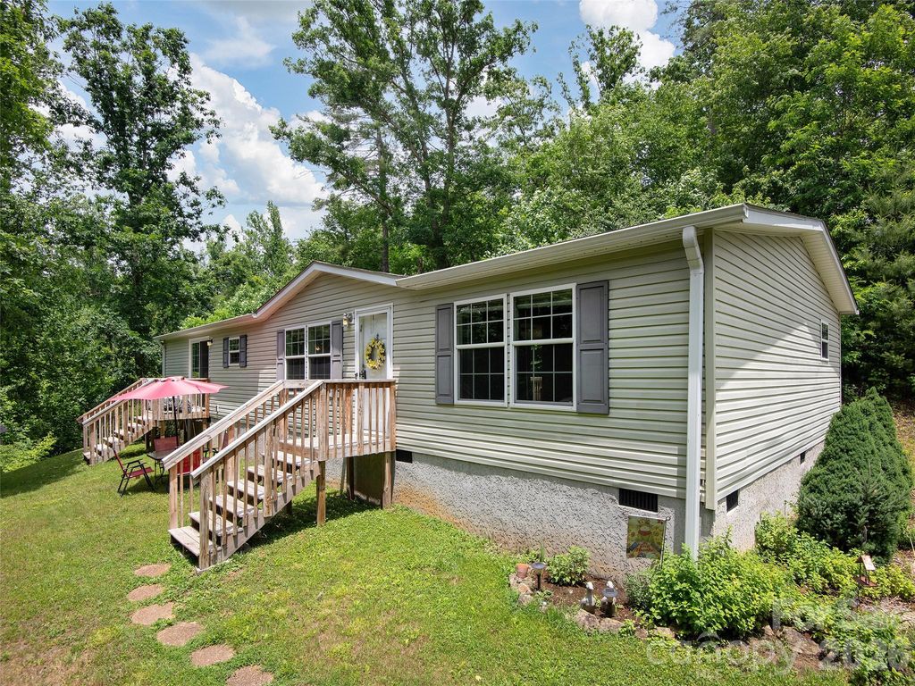 166 Indian Springs Road, Clyde, NC 28721