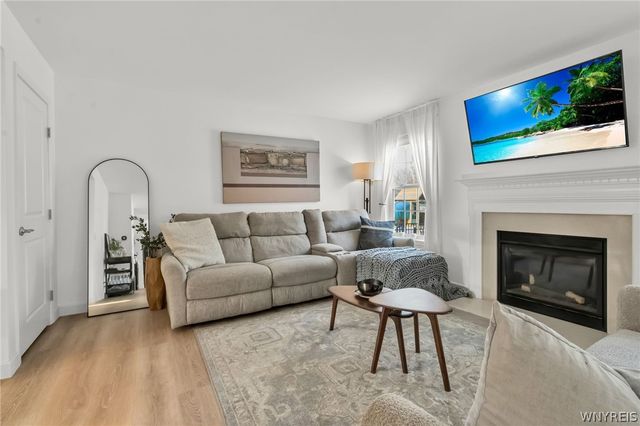 7 Scooter Lane, Hamburg, NY 14075