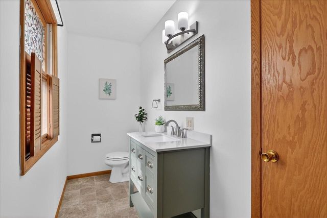 701 N Hill Road, Beloit, WI 53511