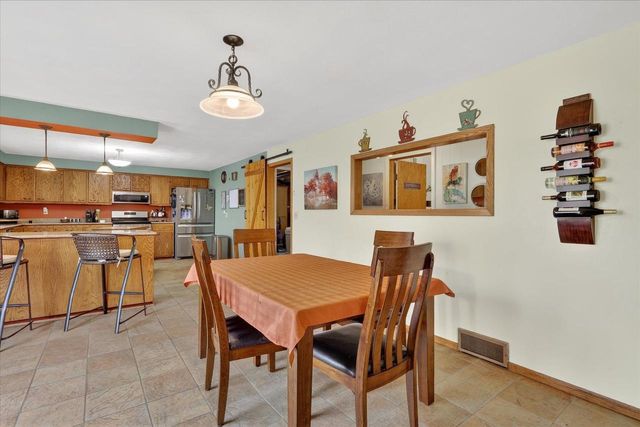 701 N Hill Road, Beloit, WI 53511