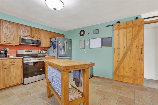 701 N Hill Road, Beloit, WI 53511