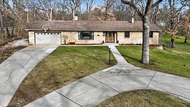 701 N Hill Road, Beloit, WI 53511