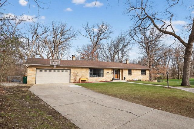 701 N Hill Road, Beloit, WI 53511