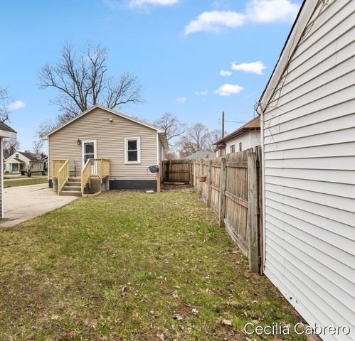 2304 Camden Avenue SW, Wyoming, MI 49519