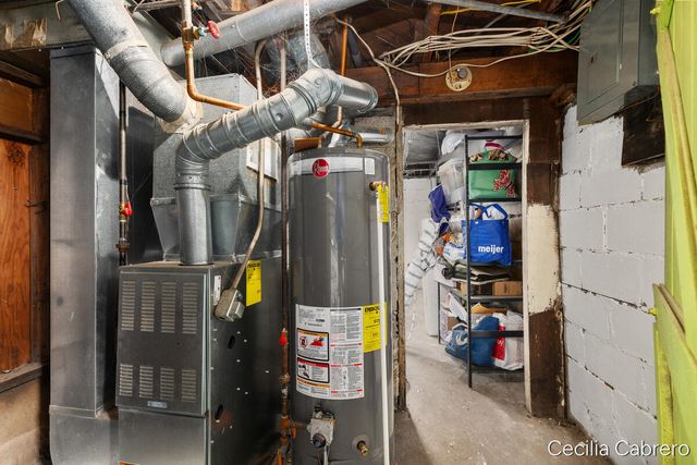 2304 Camden Avenue SW, Wyoming, MI 49519