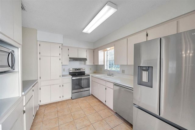 6632 HICKORYWOOD LANE 4B, New Port Richey, FL 34653