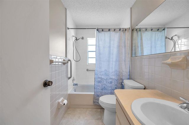 6632 HICKORYWOOD LANE 4B, New Port Richey, FL 34653