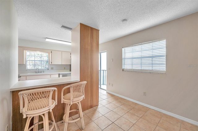 6632 HICKORYWOOD LANE 4B, New Port Richey, FL 34653