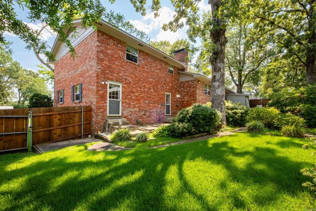 2701 Donaghey Drive, North Little Rock, AR 72116