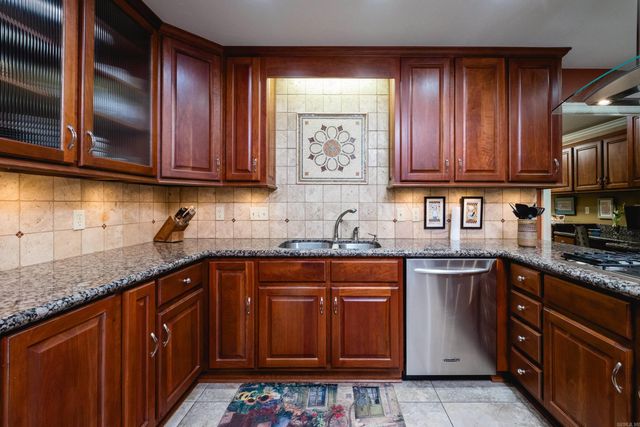 2701 Donaghey Drive, North Little Rock, AR 72116