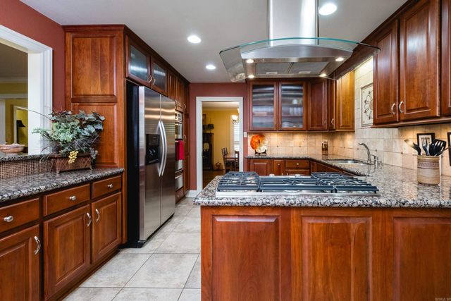 2701 Donaghey Drive, North Little Rock, AR 72116