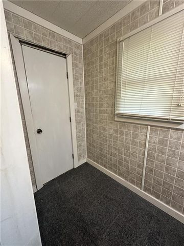 133 NE 1271 Road, Knob Noster, MO 65336