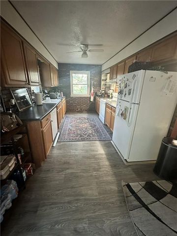 133 NE 1271 Road, Knob Noster, MO 65336