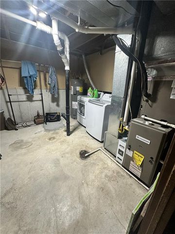 133 NE 1271 Road, Knob Noster, MO 65336