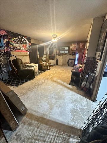 133 NE 1271 Road, Knob Noster, MO 65336