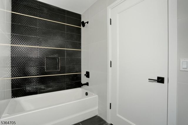 17 Mountain Ave, Mahwah Twp., NJ 07430