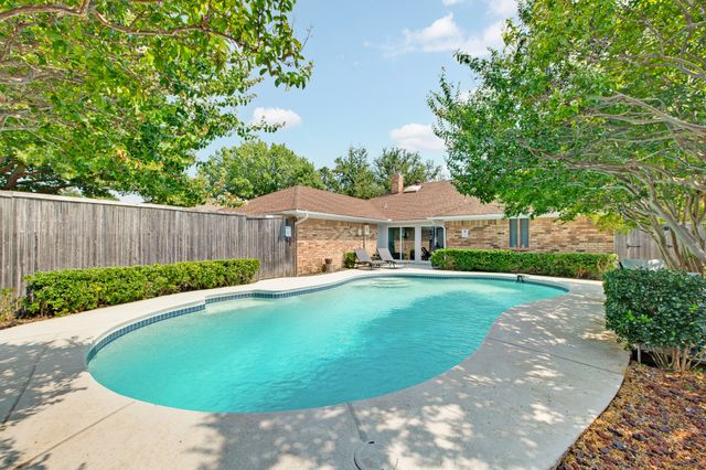 2409 Glen Morris Road, Carrollton, TX 75007