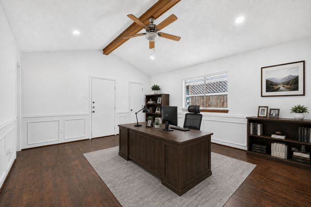 2409 Glen Morris Road, Carrollton, TX 75007
