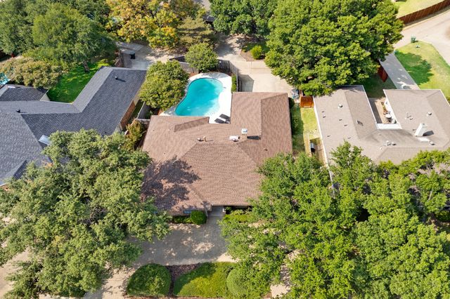 2409 Glen Morris Road, Carrollton, TX 75007