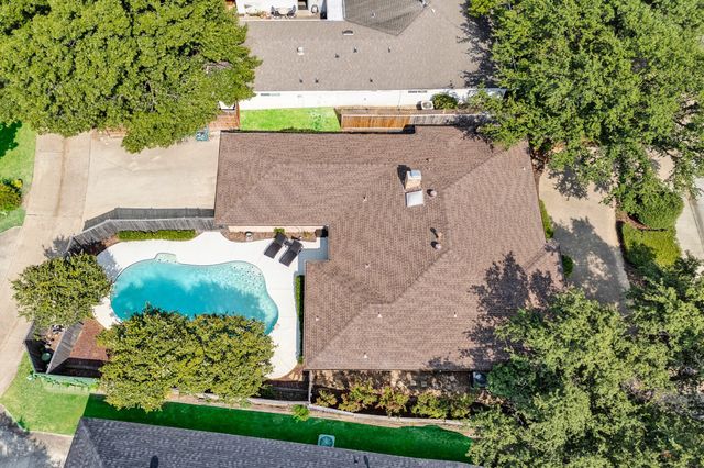 2409 Glen Morris Road, Carrollton, TX 75007