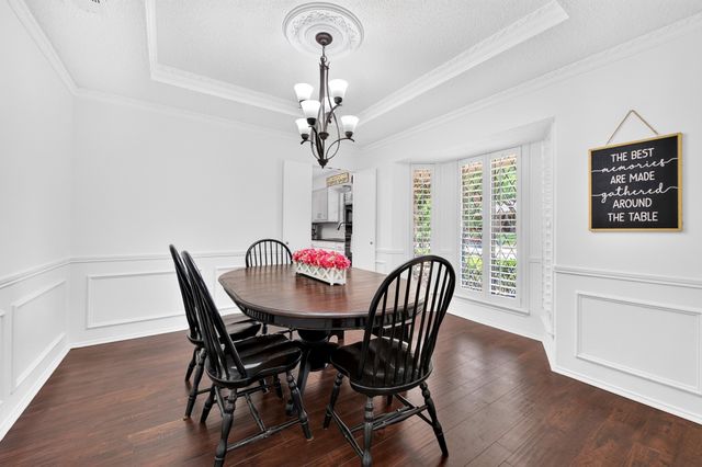 2409 Glen Morris Road, Carrollton, TX 75007