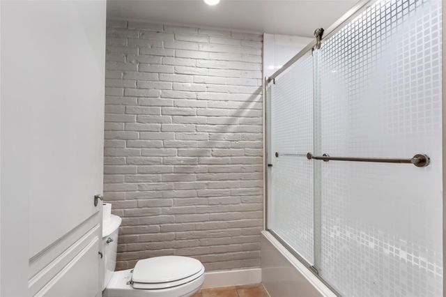 2744 Briarhurst Drive 51, Houston, TX 77057