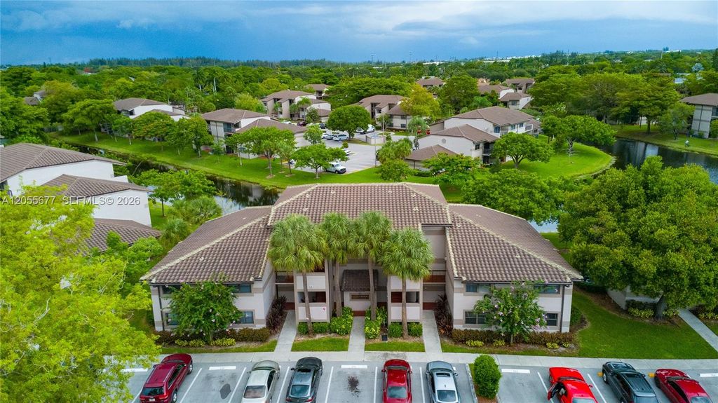 9879 Nob Hill Ct 9879, Sunrise, FL 33351