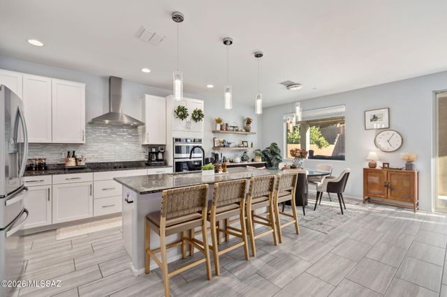 10252 E Encinas Trail, Tucson, AZ 85747