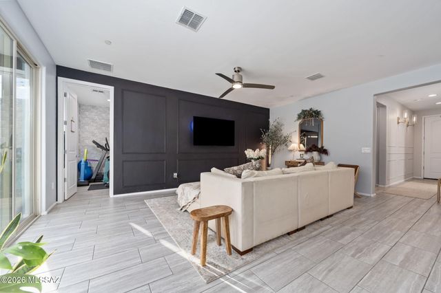 10252 E Encinas Trail, Tucson, AZ 85747