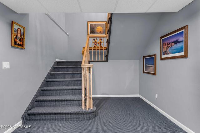 527 Eagle Point Drive, Toms River, NJ 08753