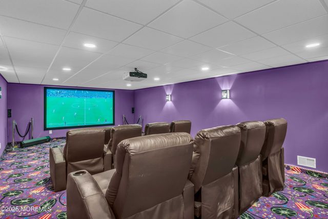 527 Eagle Point Drive, Toms River, NJ 08753