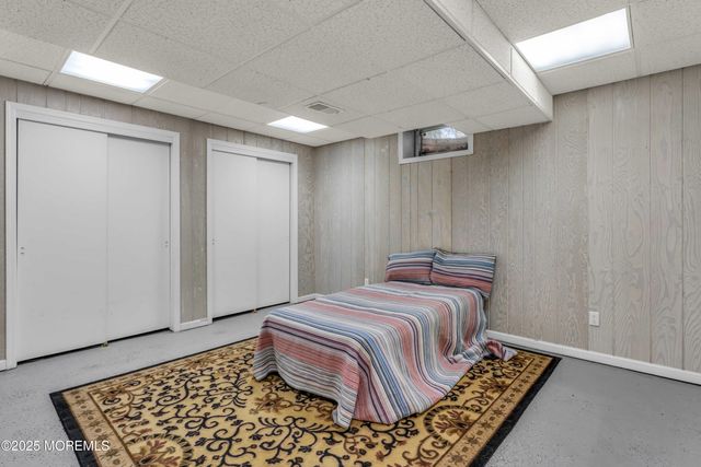 527 Eagle Point Drive, Toms River, NJ 08753