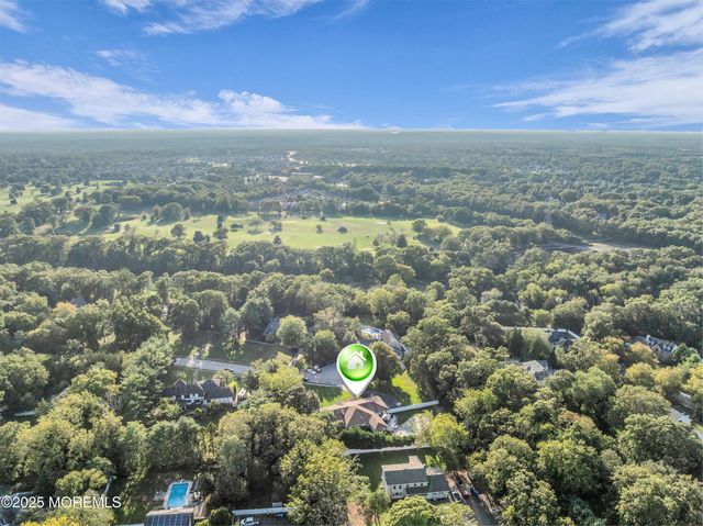 527 Eagle Point Drive, Toms River, NJ 08753