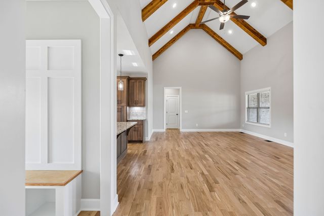 4155 Ironwood Dr, Greenbrier, TN 37073
