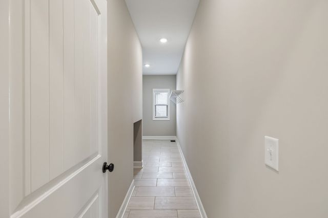4155 Ironwood Dr, Greenbrier, TN 37073