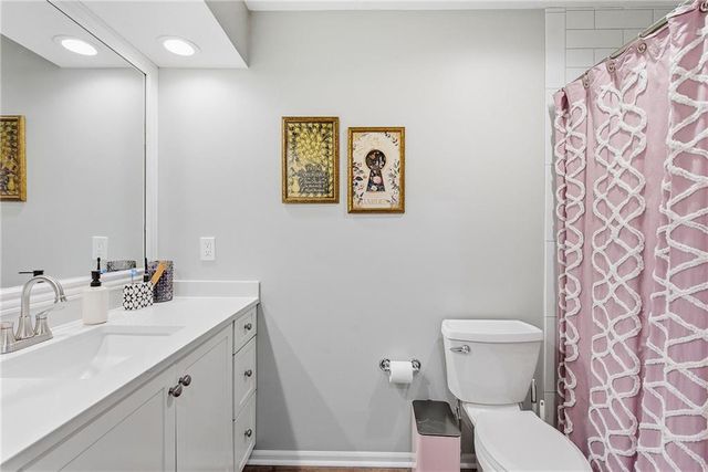 2229 W 121st Street, Leawood, KS 66209