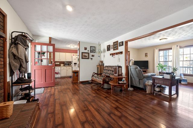 417 Margaret Cir, Mcminnville, TN 37110