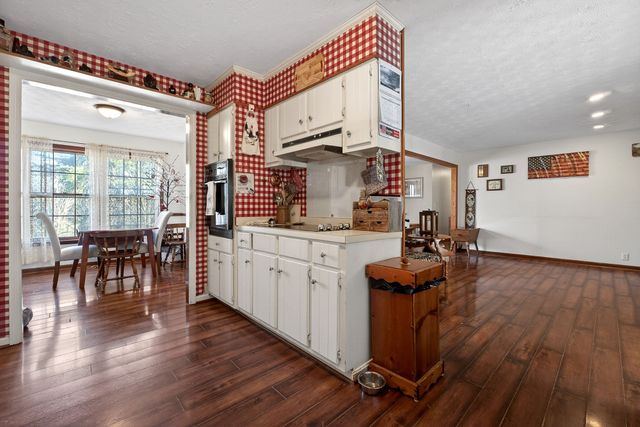 417 Margaret Cir, Mcminnville, TN 37110